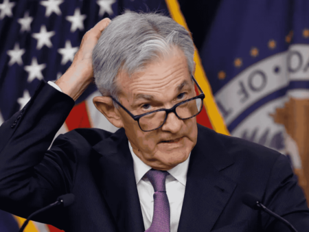 Fed’s Powell Says He’s Also Worried About Debanking That Strained U.S. Crypto